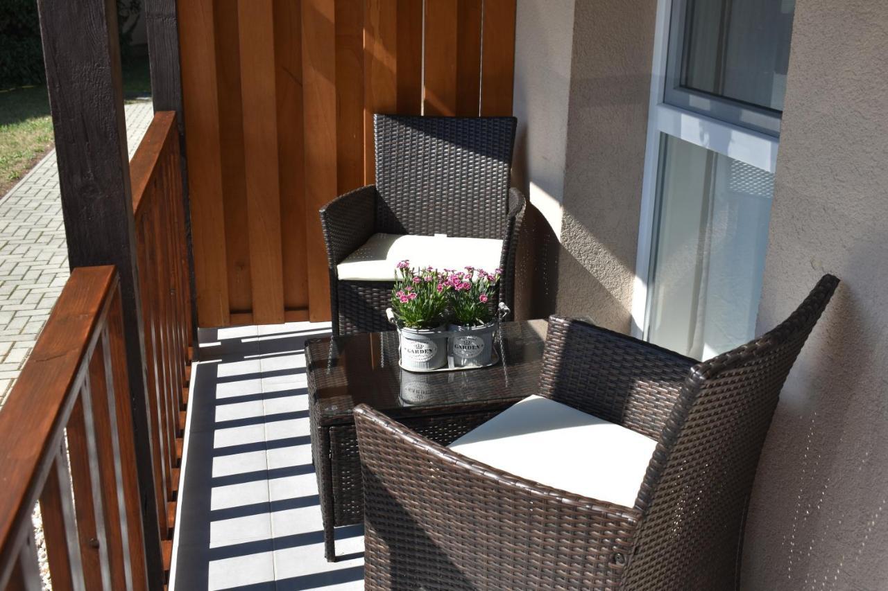 Lívia Apartman Hévíz Esterno foto